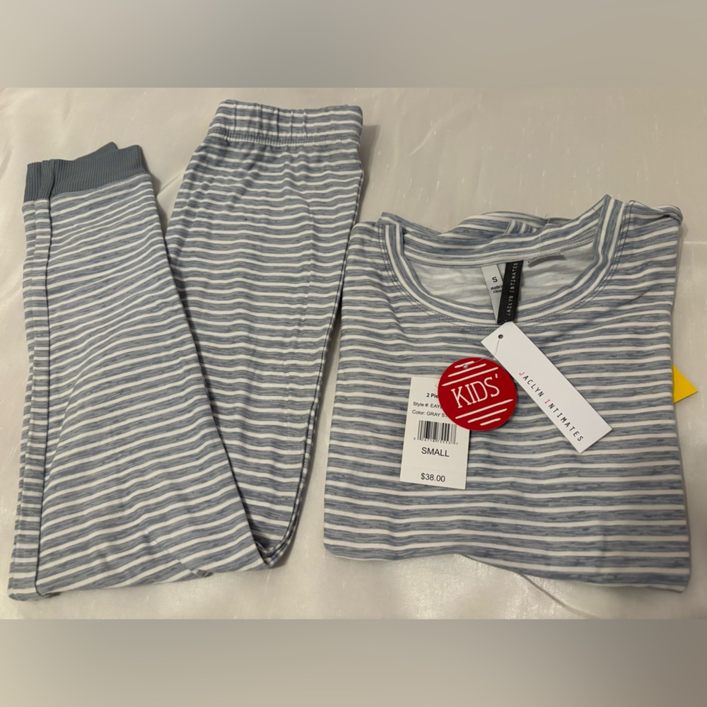 Jaclyn intimates kids striped pajama set size small brand new with tag
